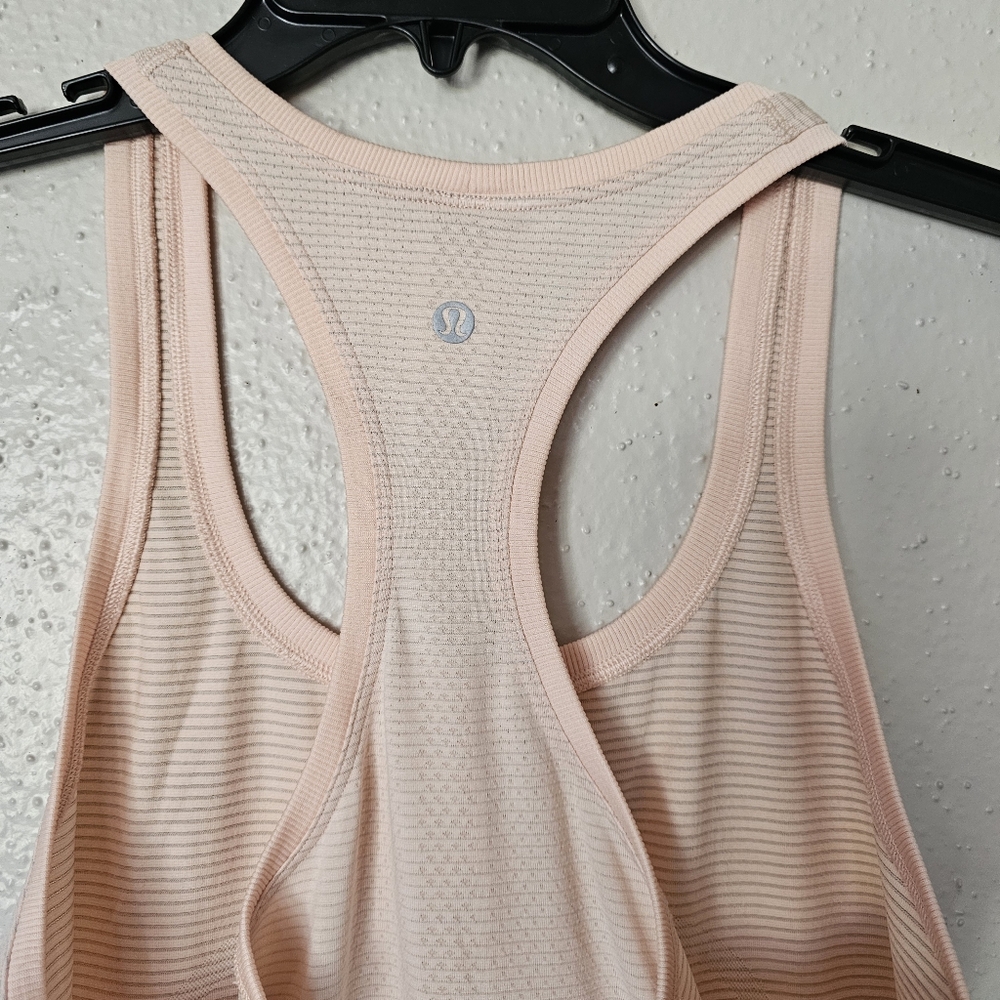 Lululemon Swiftly Tech Racerback Tank Top Size 8โ - Picture 4 of 10